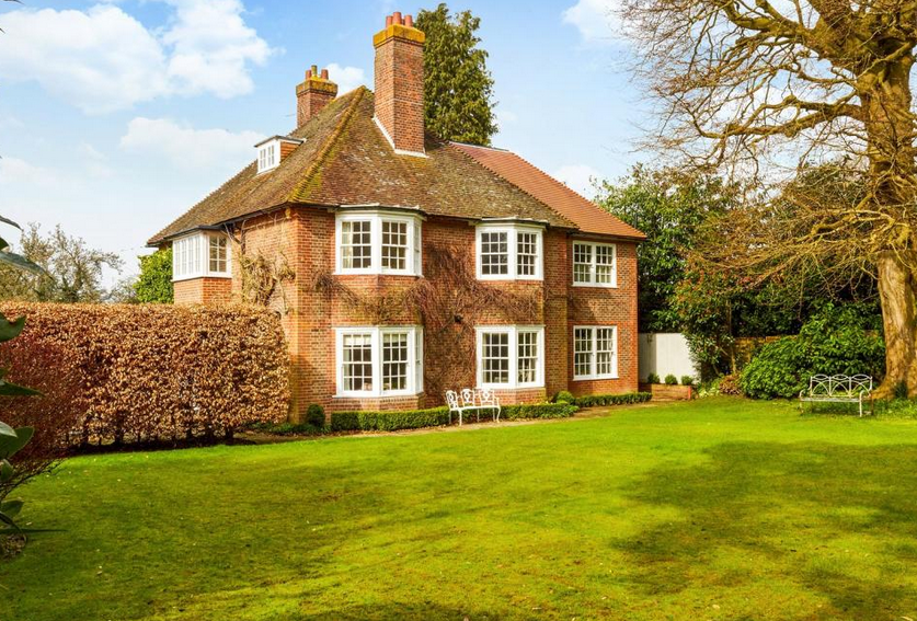 Ravishing houses for sale in Royal Tunbridge Wells
